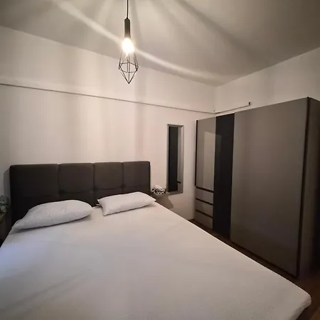 2br With Sea View, Terrace&free Parking Near شقة